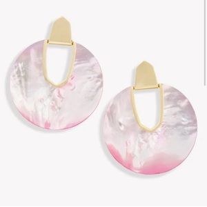 DISCONTINUED Kendra Scott